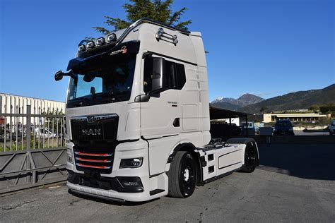 Man Tgx Cagnolo Autotrasporti Sceglie La Versione Individual Lion S