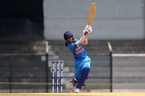 Veda Krishnamurthy Jemimah Rodrigues Ask Bcci To Increase Day Night