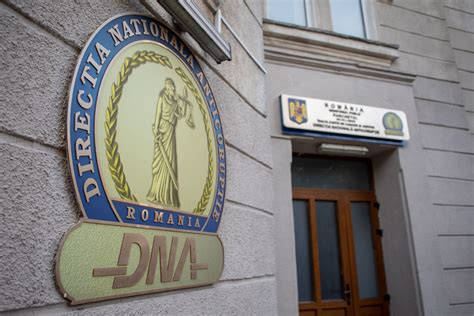 DNA l a trimis în judecată pe fostul director al Corpului de control al