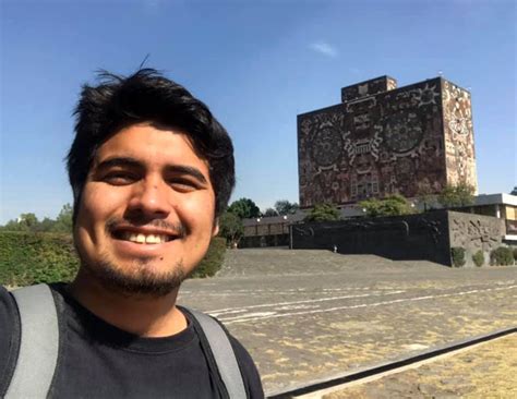 Alumno De La Unam Se Tituló A Distancia Desde El Gran Colisionador De Hadrones En Suiza Infobae