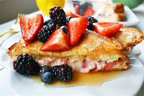 Pan francés con frutas deliciosa receta para endulzar tu desayuno