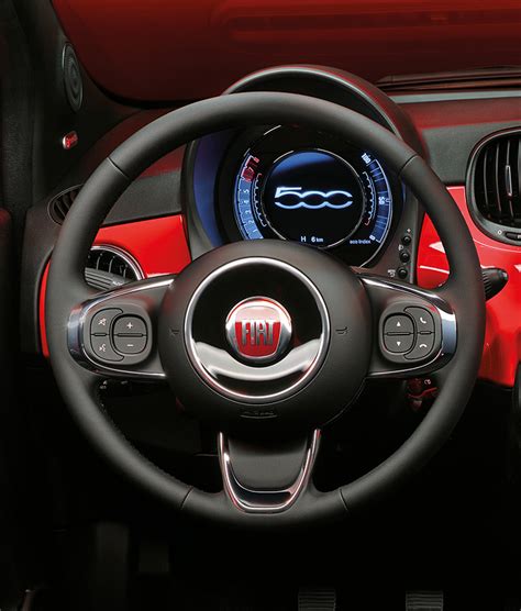 Interiors - Fiat (500)RED | Hybrid City Car | Fiat UK