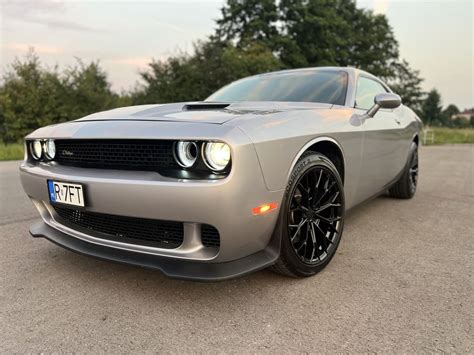 Dodge Challenger Sxt Rzesz W Olx Pl