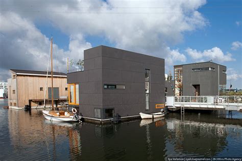 Плавучие дома в Амстердаме | Плавучие дома, Плавучая архитектура ...