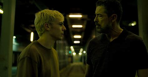 Mani Nude Trailer E Data D Uscita Del Film Con Alessandro Gassman