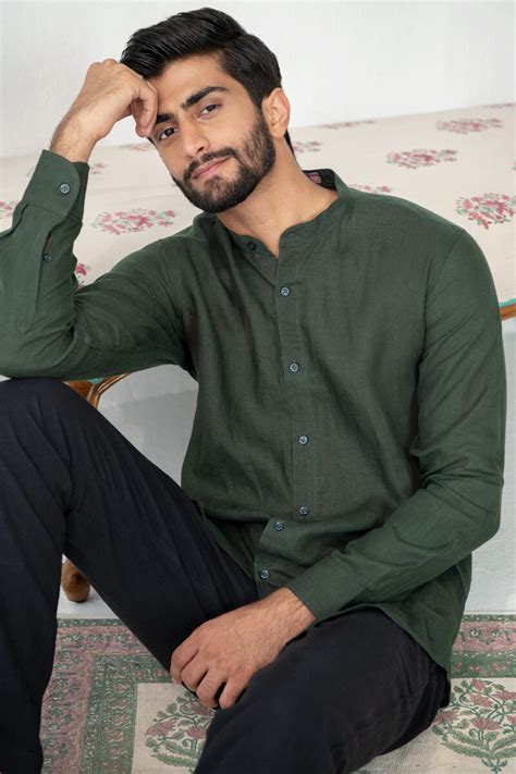 Buy Zaid Dark Green Linen Shirt For Men Fgmns Farida Gupta