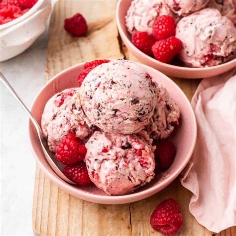 Raspberry Dark Chocolate Ice Cream Recipe