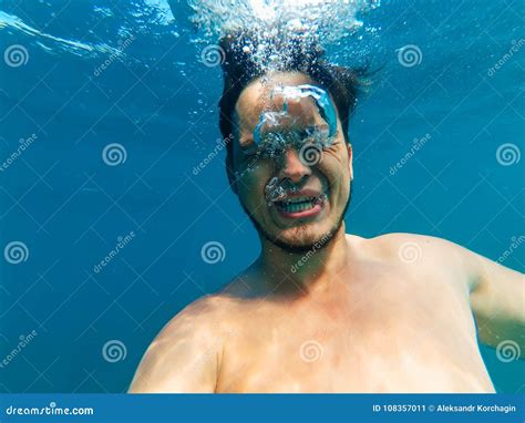 Man Underwater Drowning with an Expression of Fear Stock Image - Image ...