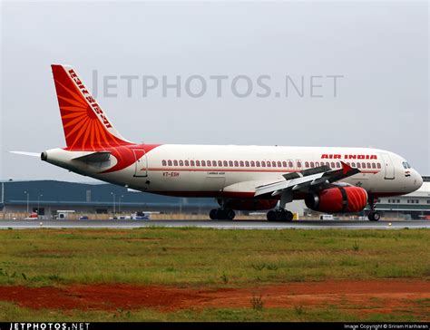 VT ESH Airbus A320 231 Air India Sriram Hariharan JetPhotos