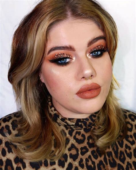 K Likes Comments Kylie Cosmetics Kyliecosmetics On