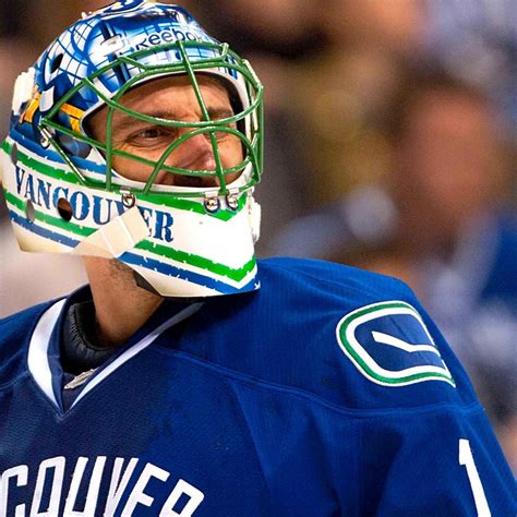 Roberto Luongo Benched for Vancouver Canucks' Season Opener | News ...