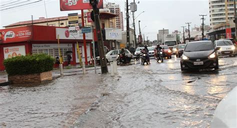 Chuva Forte Alaga Avenidas E Ruas E Causa Transtornos Em Teresina Viagora