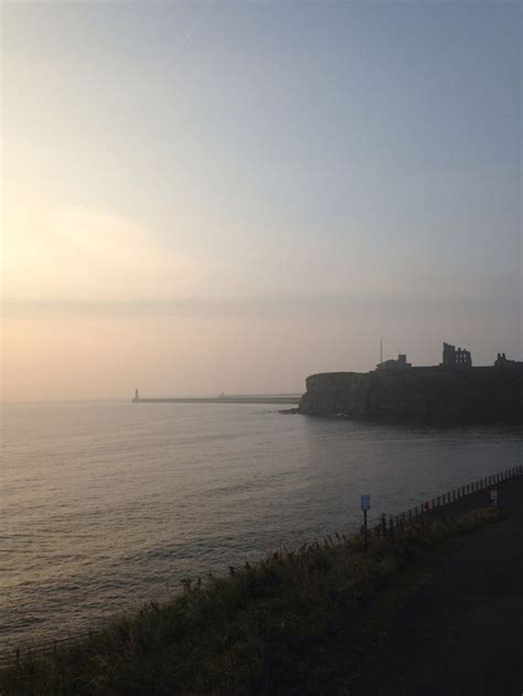 King Edwards Bay Tynemouth Surfing