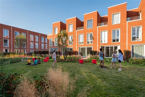 Glenn Howells Completes Brick House Neighbourhood In Birmingham