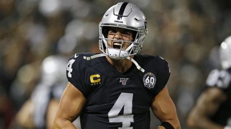 No Antonio Brown No Problem Fired Up Derek Carr Lifts Raiders