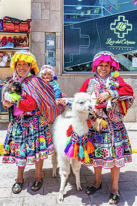 Traditional Peruvian Clothes