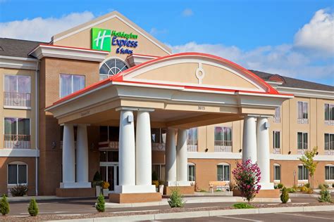 Holiday Inn Express & Suites Binghamton- Vestal, NY Hotels- Tourist ...