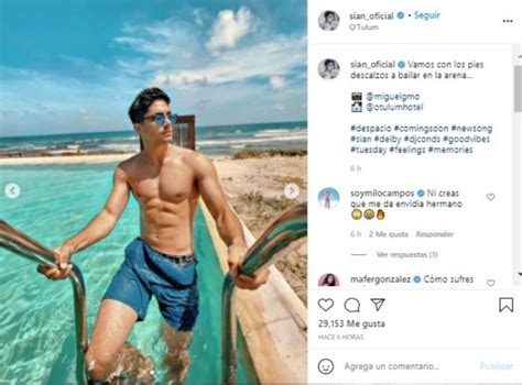 Sian Chiong Afamado Actor De Telenovelas Presume Figura En Tulum