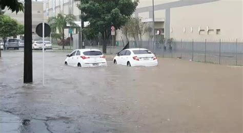 Vídeo Porto Velho tem forte chuva e ruas alagadas Rondônia G1