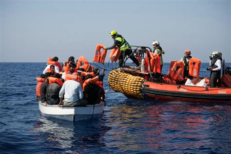 Italia Malta Cipro Grecia A noi lonere più gravoso sui migranti Ong