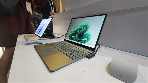 Microsoft Surface Laptop Go 3 hands-on review | Mashable