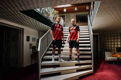 Das Neue Heimtrikot Von Eintracht Frankfurt Eintracht Frankfurt Klub