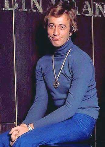 Pin By Kwolffgramm On BEE GEES Robin Pictures Robin Celebrities