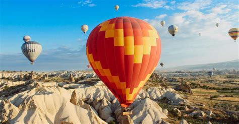 Cappadoce Vol En Montgolfi Re Goreme Au Dessus Des Fairychimneys