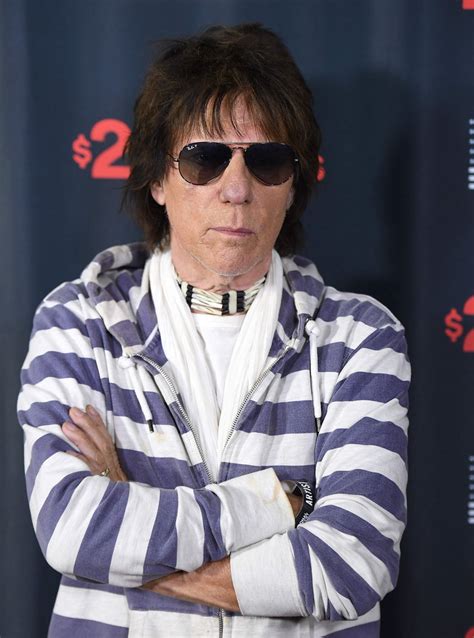 Jeff Beck nie żyje Był jednym z najlepszych gitarzystów na świecie