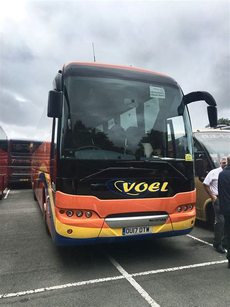 Ou Otw Voels Coaches Rhyl Josh Brown Flickr