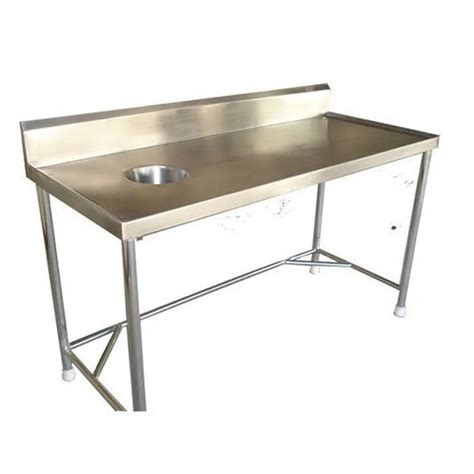 Solid Dish Landing Table For Restaurant At Rs In New Delhi Id