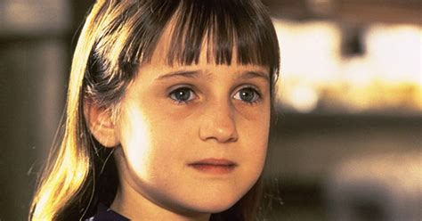 Matilda movie story behind filming. Mara Wilson lost her mother.