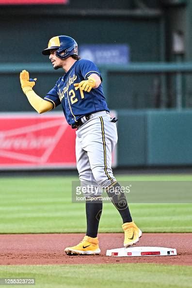 Milwaukee Brewers Shortstop Willy Adames Celebrates After Hitting A News Photo Getty Images