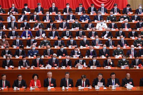 中国共産党の習総書記、異例の3期目へ－李首相は指導部外れる Bloomberg