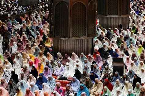 Keutamaan Shalat Tarawih Dari Malam Pertama Hingga Malam Terakhir Bulan