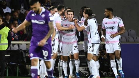 Juventus Vence Por La M Nima A La Fiorentina Y Se Mantiene En La Parte