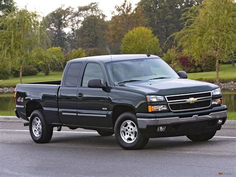 Chevrolet Silverado Hybrid Extended Cab 200407 Images 1600x1200