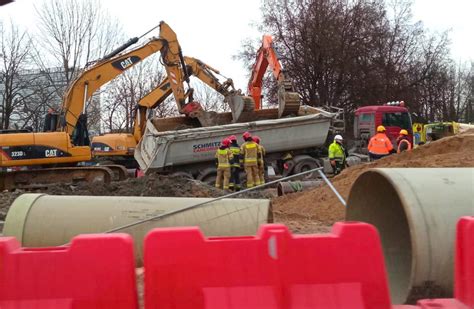 Niegro Ny Wypadek Na Budowie Linii Tramwajowej W Olsztynie Radio Olsztyn