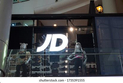 231 Jd sports sign Images, Stock Photos & Vectors | Shutterstock