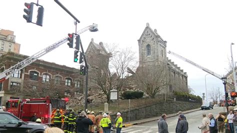 New London church collapse: Public asked to avoid area after church ...