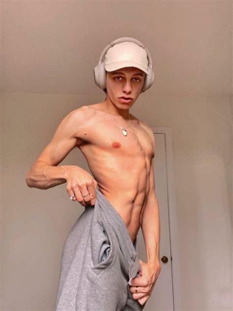 Leo Louis 35 Photos Porn