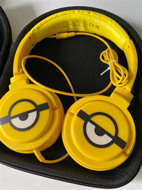 The Rise Of Gru Merchandise Minions T Set Headphones And Water