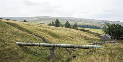 Pipeline Crossing Valley Of Black Cleugh © Trevor Littlewood