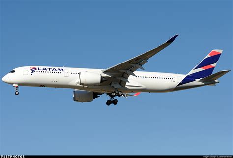 A7 AMB Airbus A350 941 Qatar Airways LATAM Airlines Alexander