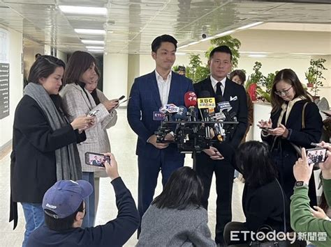 徐巧芯「黃色春聯」被指不吉利 蔣萬安讚「很喜氣」：會受歡迎 Ettoday政治新聞 Ettoday新聞雲