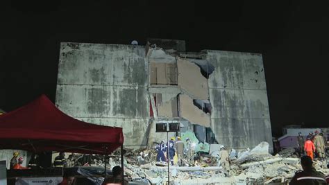 Al Menos Dos Muertos En El Derrumbe De Un Edificio Al Nordeste De