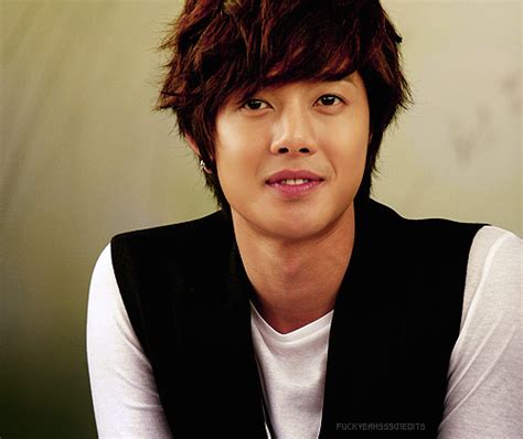 Biografi Kim Hyun Joong Amat