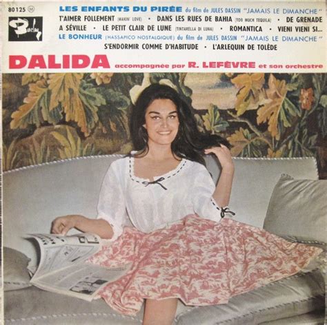 Les enfants du pirée by Dalida Accompagnée Par Raymond Lefèvre Et Son