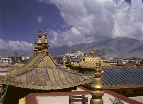 无人横图彩色室外白天旅游度假名胜古迹标志建筑地标建筑中国亚洲遗迹图片屋顶景观文化遗产建筑群古典辉煌