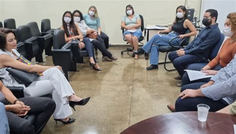 CGE TO Realiza Roda De Conversa Servidores De Departamentos De